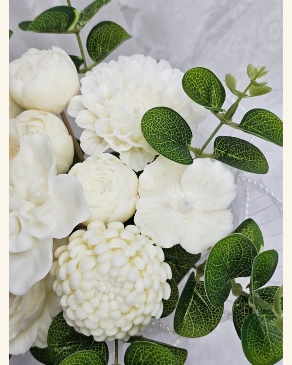 White Bloom Candle Bouquet