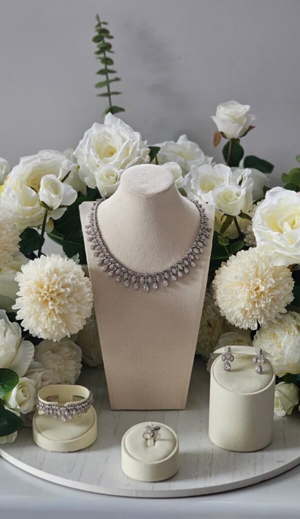 Wedding Jewelry Display 1